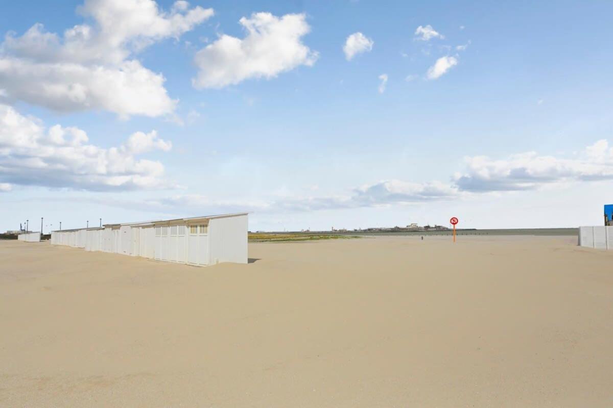 Huswell - Studio With Great Sea View On Terrace Knokke-Heist Bagian luar foto